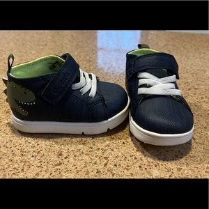 Brand new Carters boys 4.5. Never worn